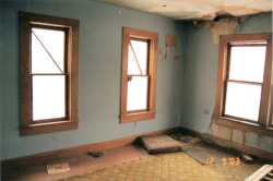 sitting room before the remodel