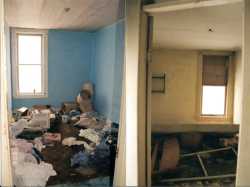 small bedrooms before the remodel